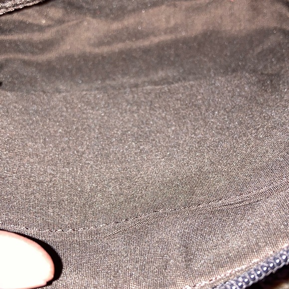 Liz Claiborne Elly Crossbody - Picture 11 of 16